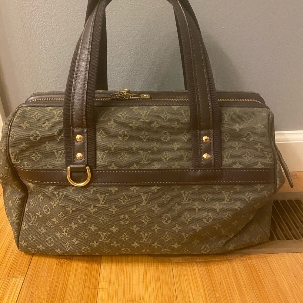 Louis Vuitton Grey Speedy